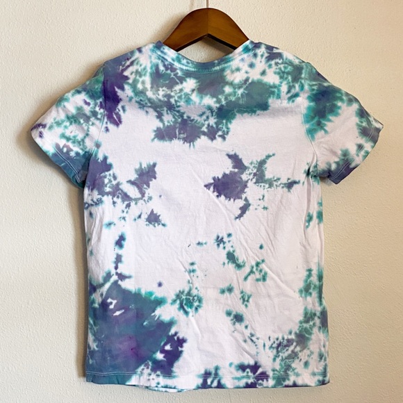 Basics Shirt Bundle - 3 Pieces - Tie Dye T… - Picture 10 of 11